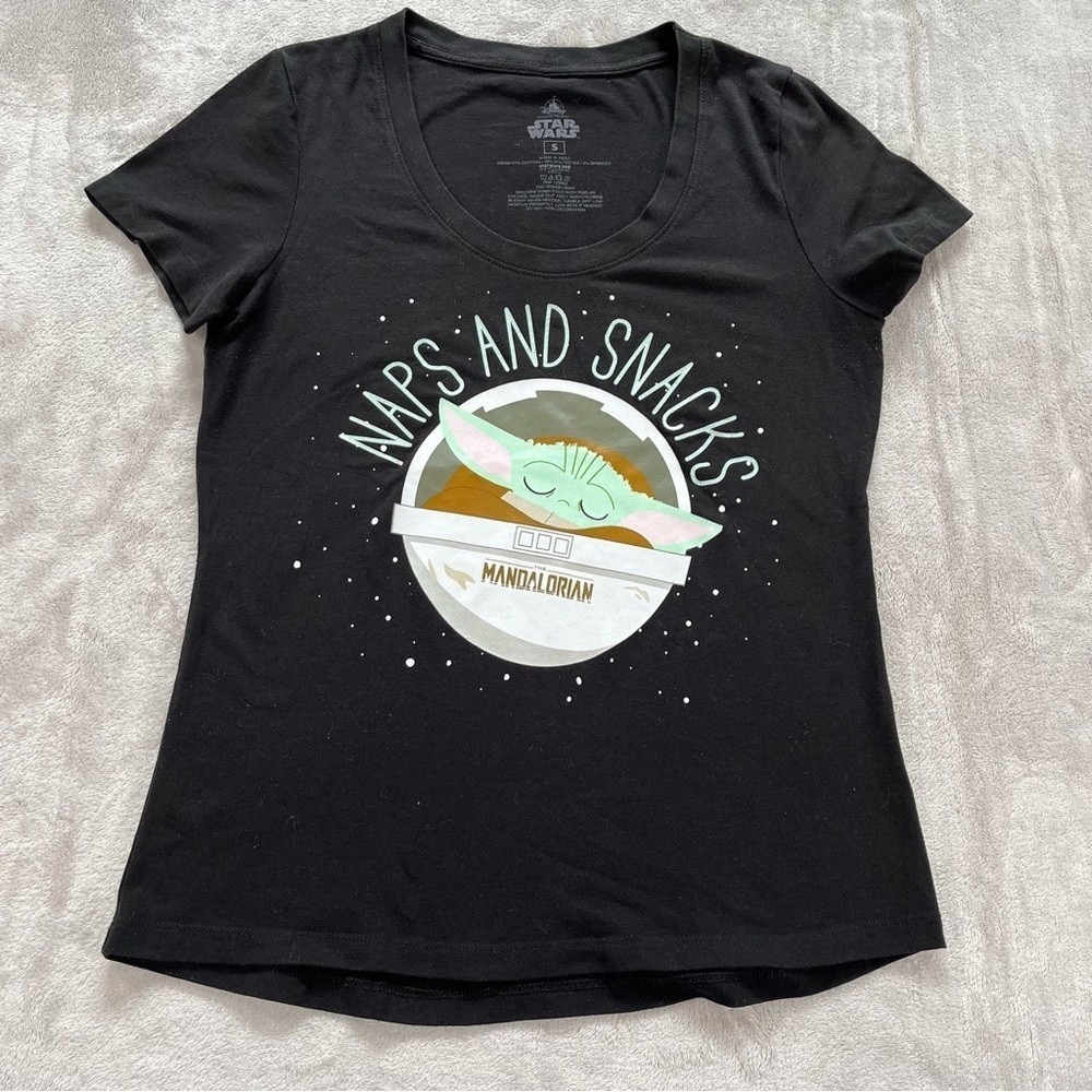 Disney Star Wars The Mandalorian Women S Black Grogu Naps Snacks Graphic Tee - Picture 2 of 8